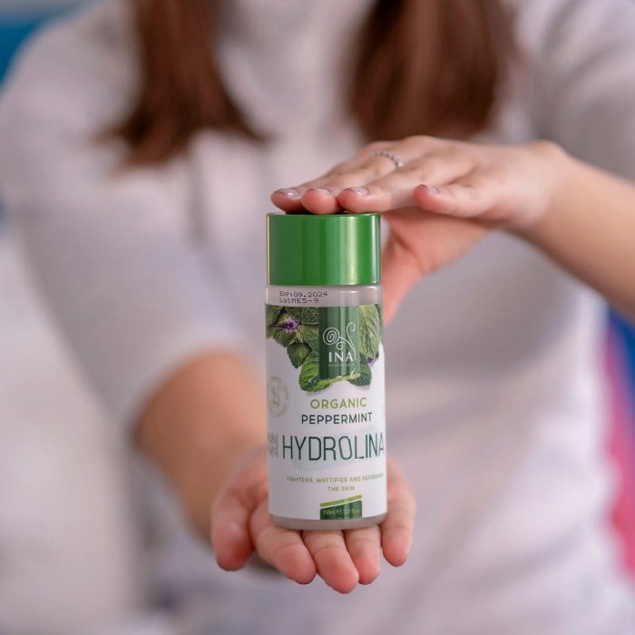 INA Essentials-Hydrolina Peppermint. Βιολογικό ανθόνερο Mέντας για σύσφιξη και εξαφάνιση της γυαλάδας του προσώπου